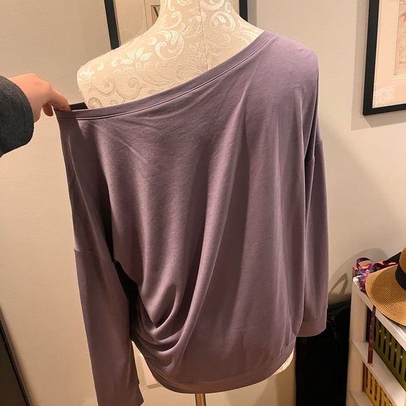 Fabletics purple athletic sweater - Picture 7 of 10